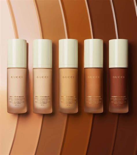 gucci eternite de beaute foundation.